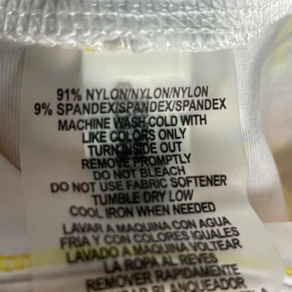 Calvin Klein Printed Cropped Leggings, Enlighten Daffodil, Small $50 - Picture 2 of 8